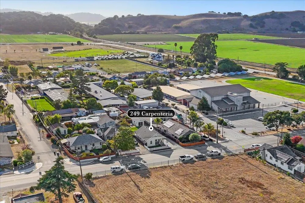249 Carpenteria Road Aromas, CA 95004