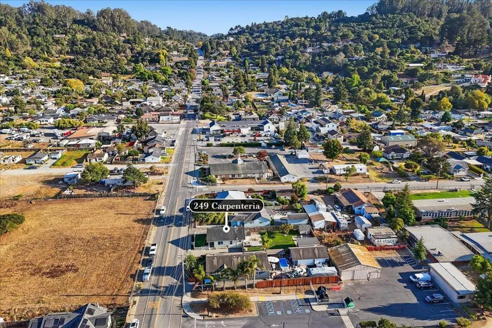 249 Carpenteria Road Aromas, CA 95004