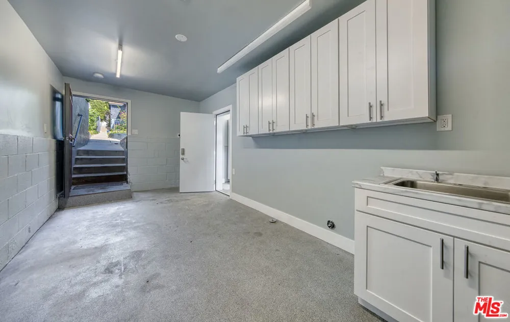 1014 Pier Avenue Santa Monica, CA 90405
