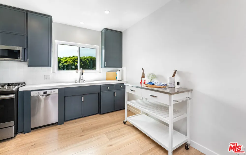 1014 Pier Avenue Santa Monica, CA 90405