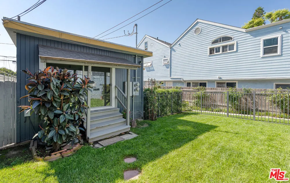 1014 Pier Avenue Santa Monica, CA 90405