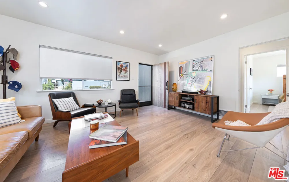 1014 Pier Avenue Santa Monica, CA 90405