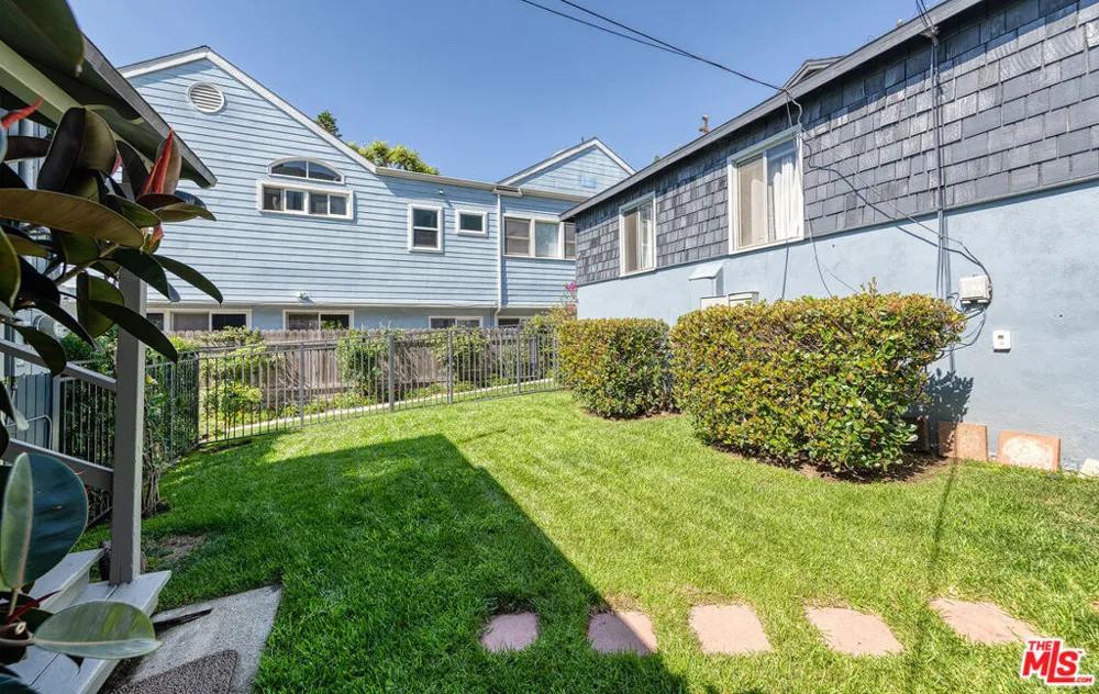 1014 Pier Avenue Santa Monica, CA 90405