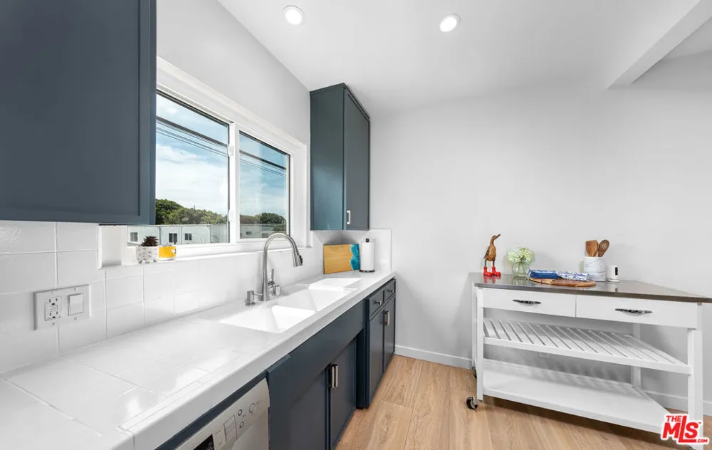 1014 Pier Avenue Santa Monica, CA 90405