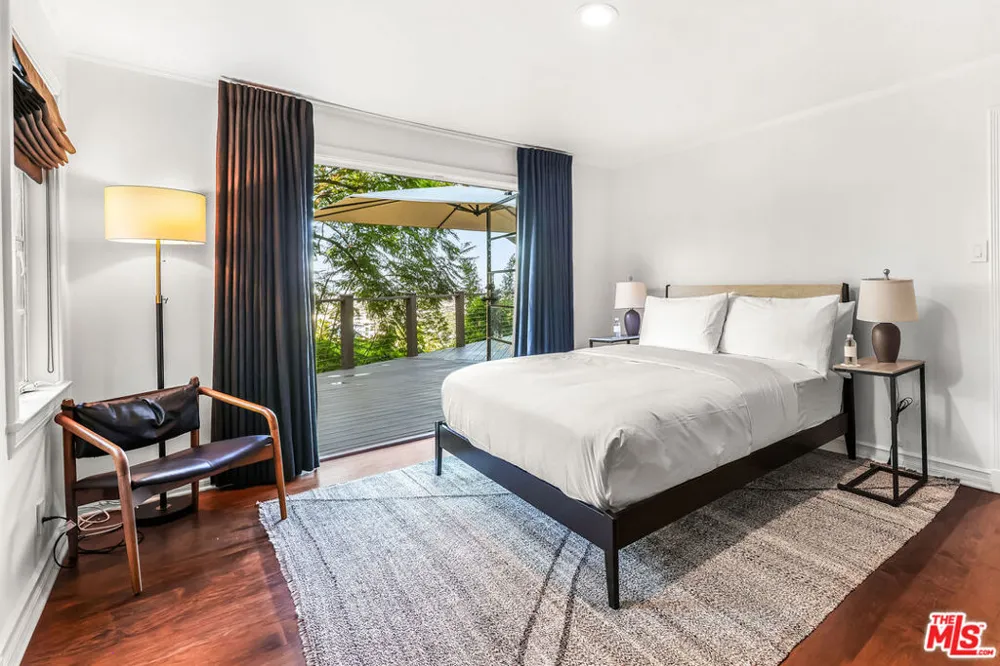 1398 Miller Drive Los Angeles, CA 90069
