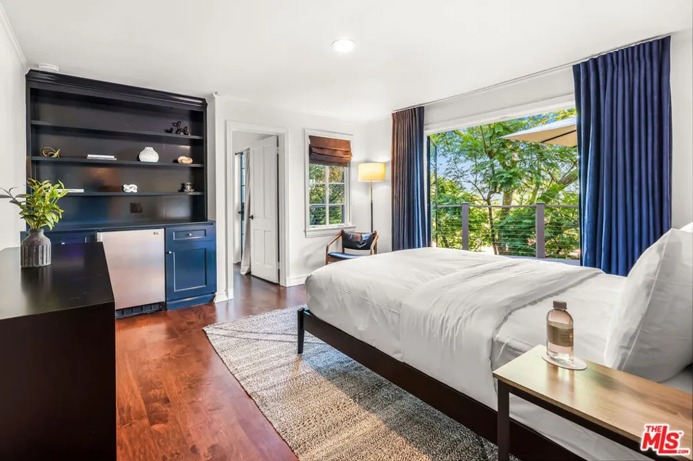 1398 Miller Drive Los Angeles, CA 90069