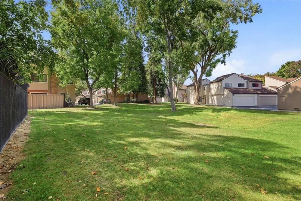 2562 S Park Lane Santa Clara, CA 95051