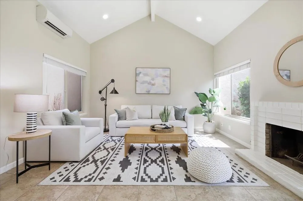 2562 S Park Lane Santa Clara, CA 95051