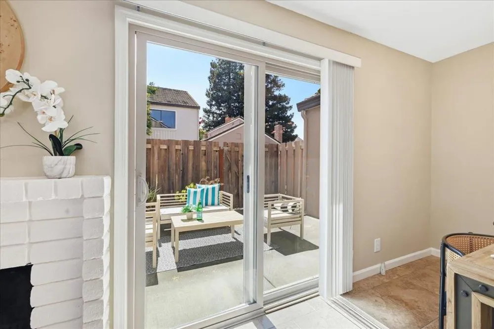 2562 S Park Lane Santa Clara, CA 95051