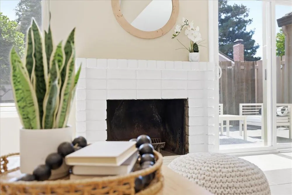 2562 S Park Lane Santa Clara, CA 95051