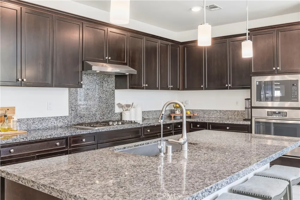 24158 Paseo Del Rancho Valencia, CA 91354