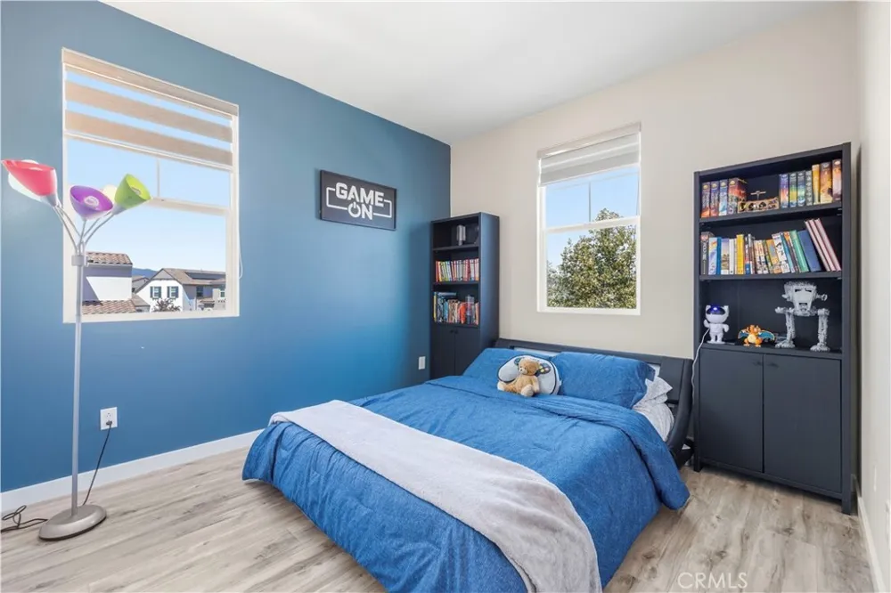 24158 Paseo Del Rancho Valencia, CA 91354