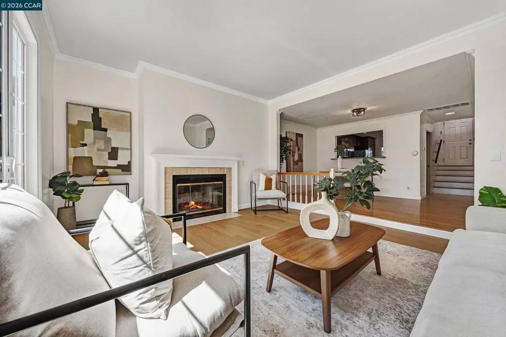 332 Marina Village Way Benicia, CA 94510