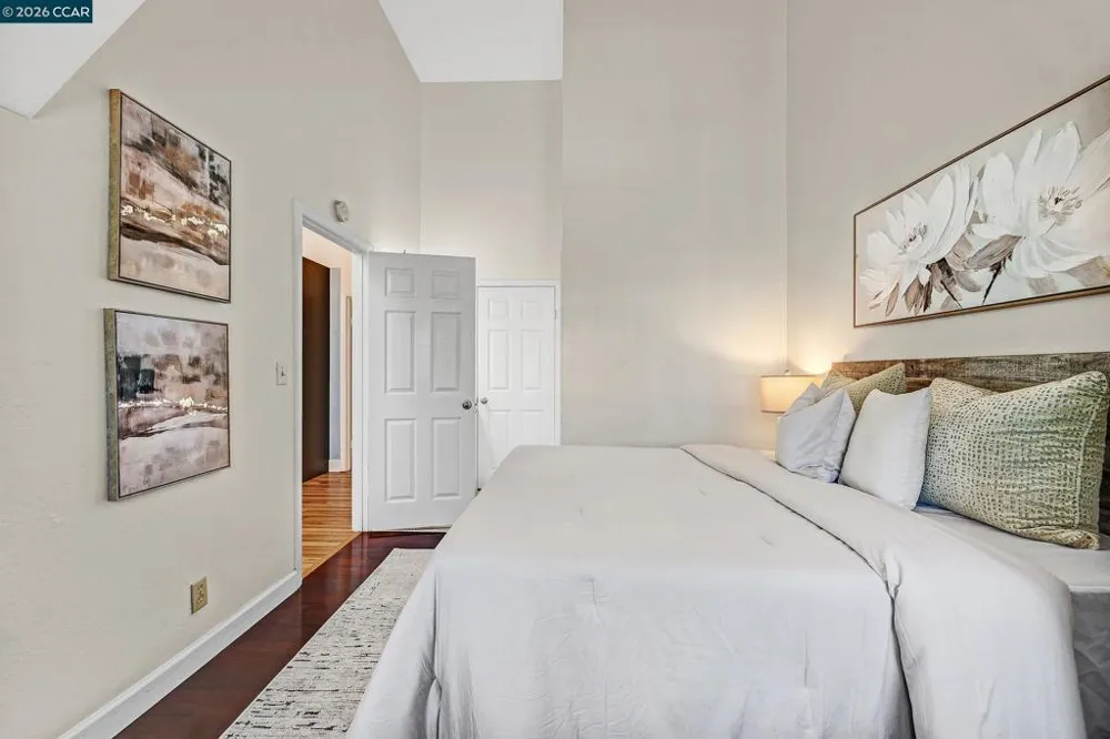332 Marina Village Way Benicia, CA 94510