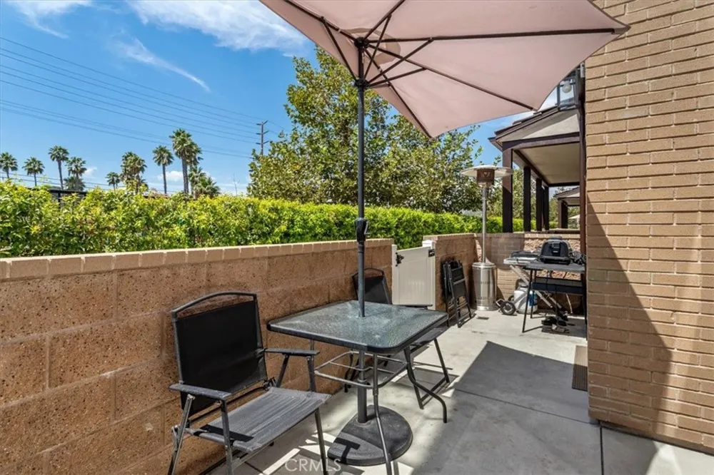 1821 Poppy Drive #5 Simi Valley, CA 93065