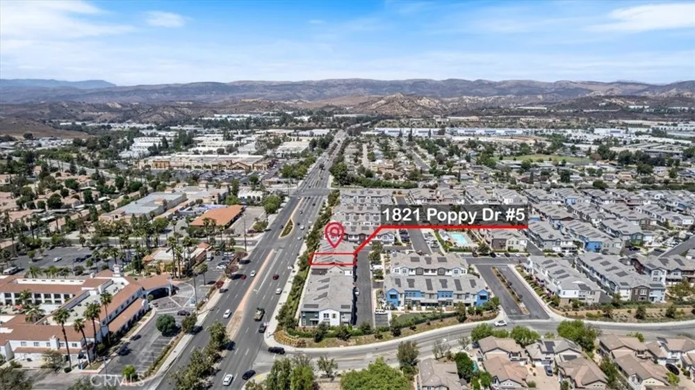 1821 Poppy Drive #5 Simi Valley, CA 93065