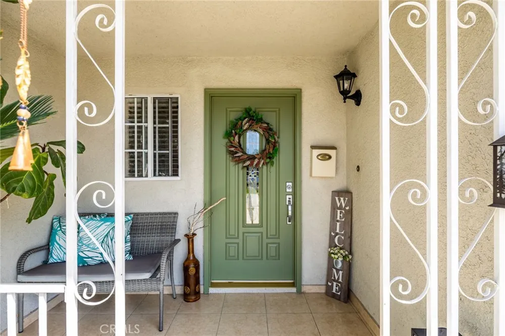 19266 Arbeth Street Rialto, CA 92377