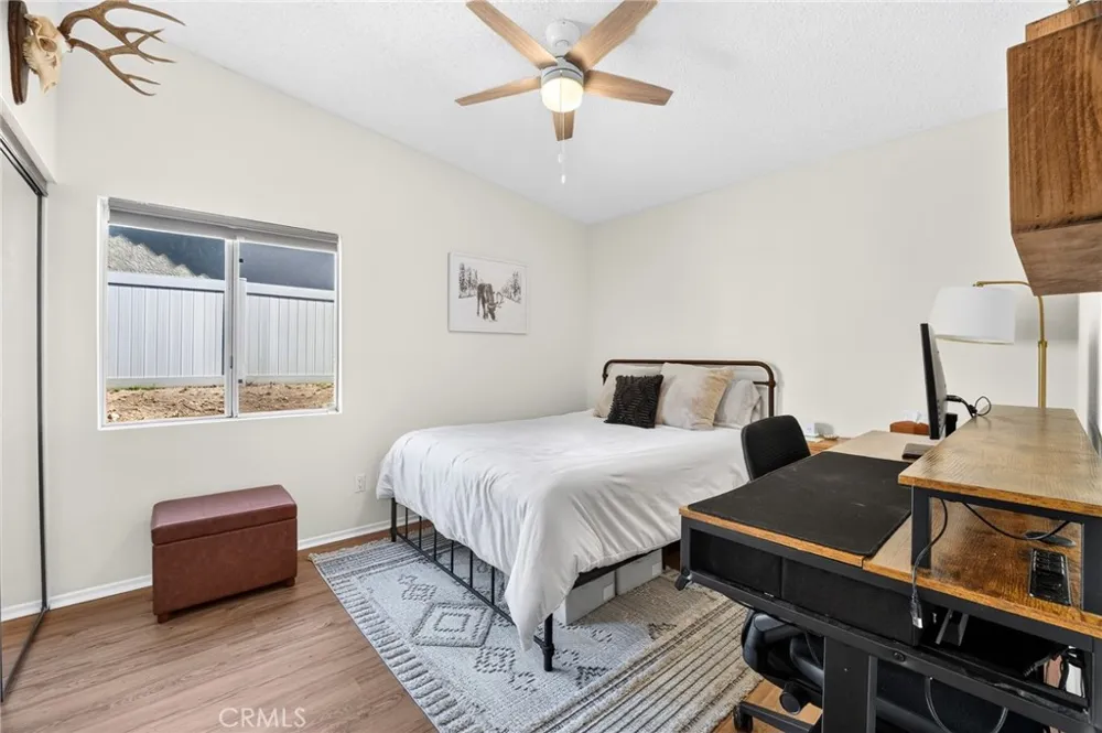 1043 Juniper Banning, CA 92220