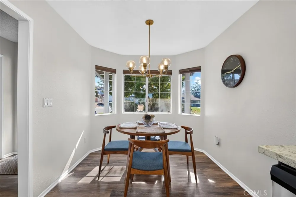1043 Juniper Banning, CA 92220