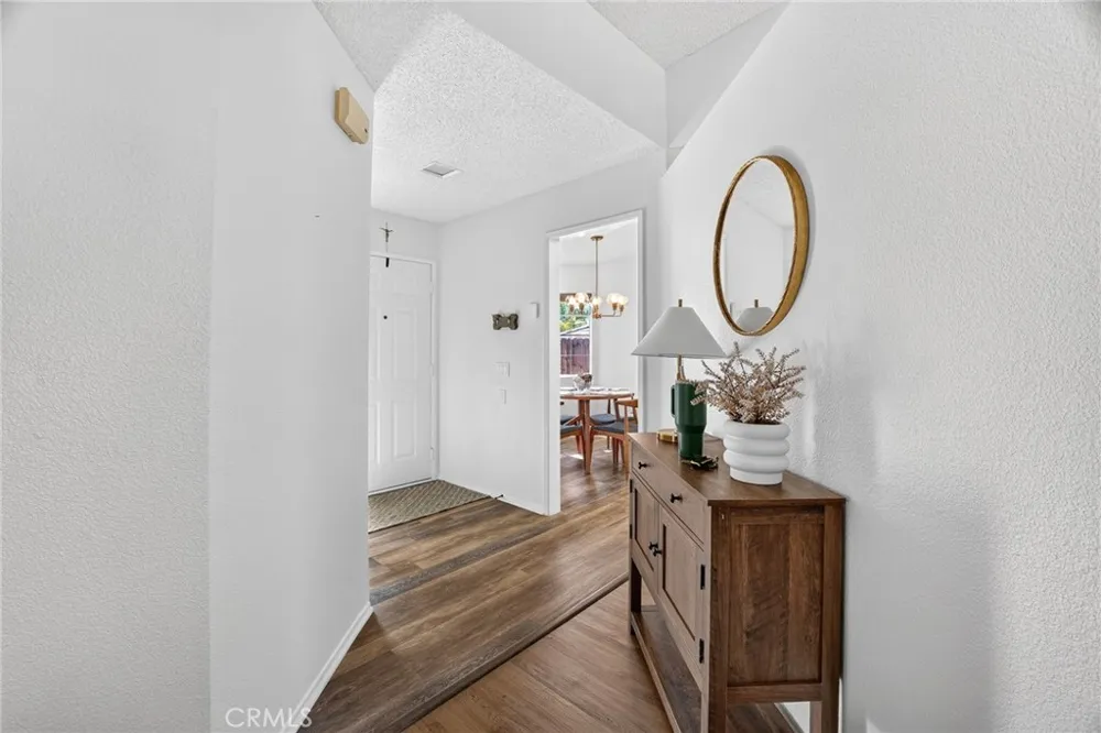 1043 Juniper Banning, CA 92220