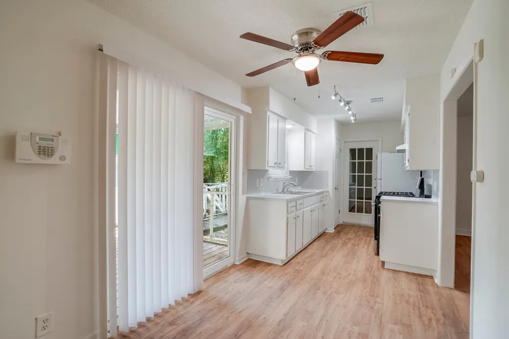 509 Treys Way Austin, TX 78745