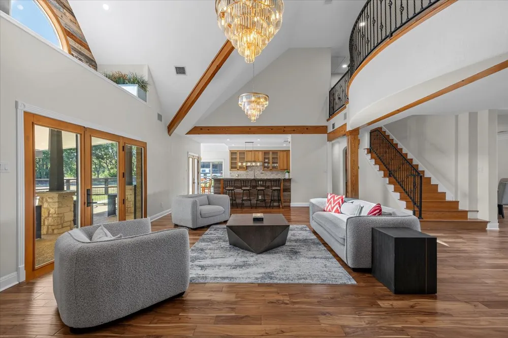 23600 Pedernales Canyon Trail Spicewood, TX 78669