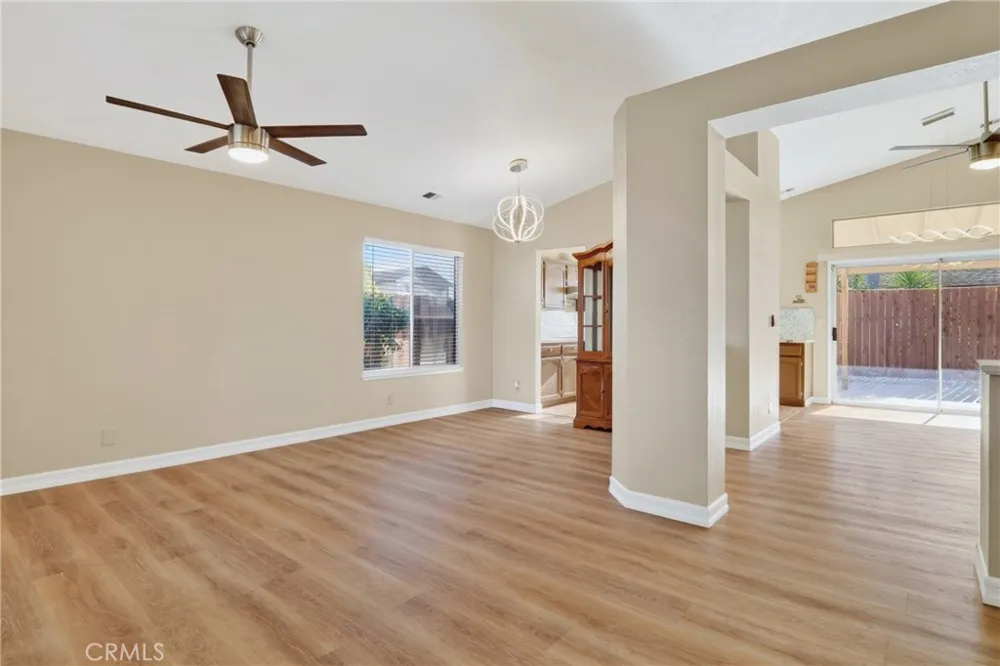 9667 Douglas Avenue Delhi, CA 95315