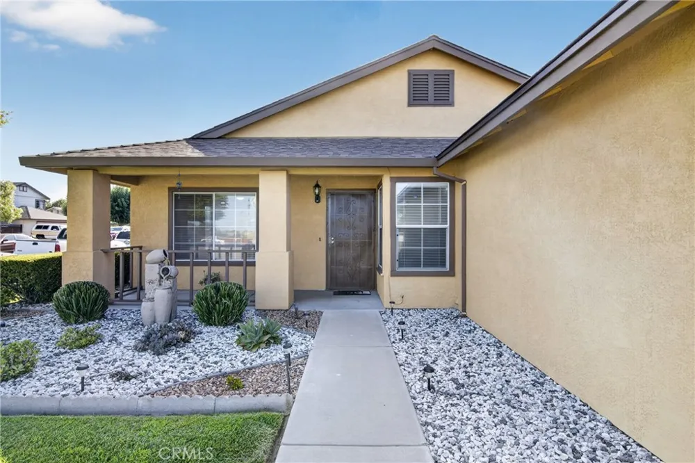 9667 Douglas Avenue Delhi, CA 95315