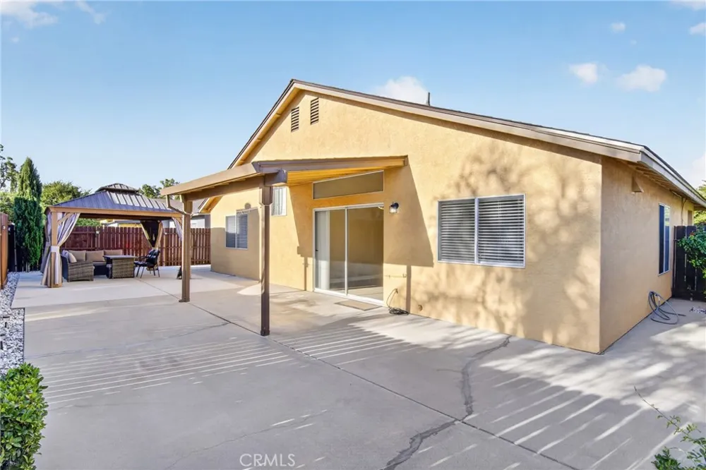 9667 Douglas Avenue Delhi, CA 95315