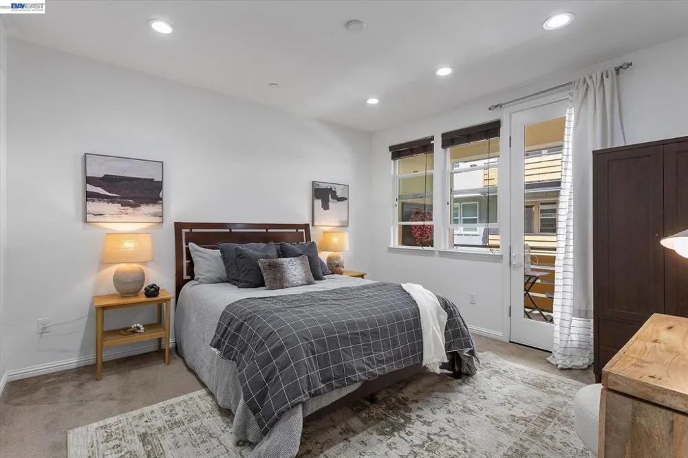 2071 Mahuron Cir San Jose, CA 95133