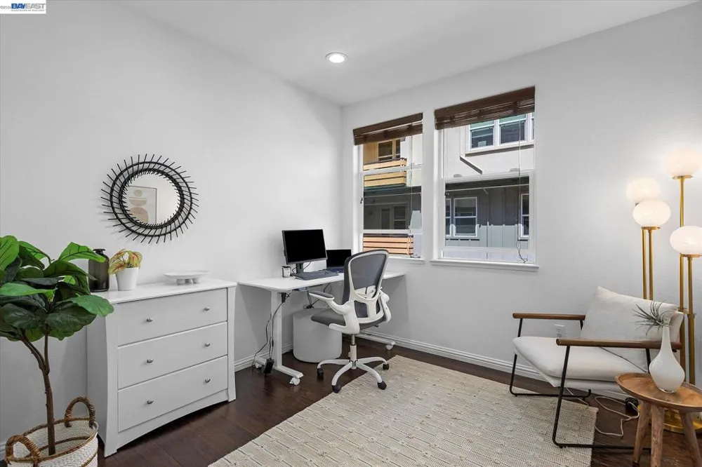 2071 Mahuron Cir San Jose, CA 95133
