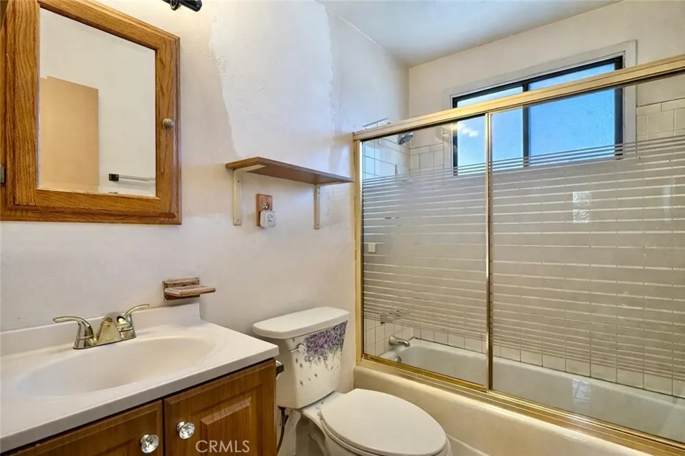 605 Juniper Avenue Fullerton, CA 92833