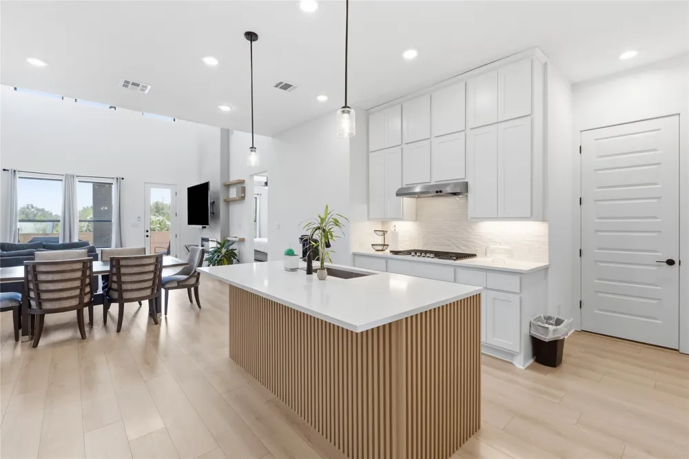 2348 Sawdust Drive Georgetown, TX 78633