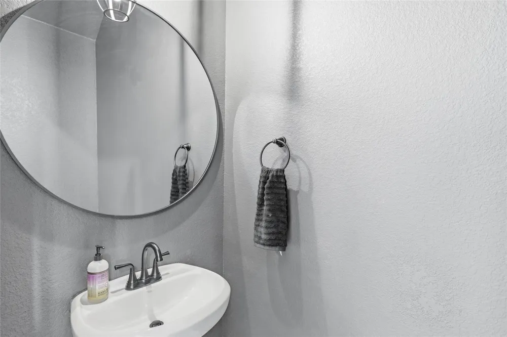 2348 Sawdust Drive Georgetown, TX 78633