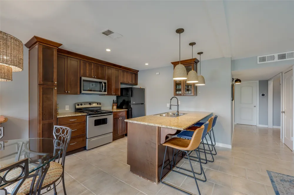 205 Venture Boulevard S Leander, TX 78645
