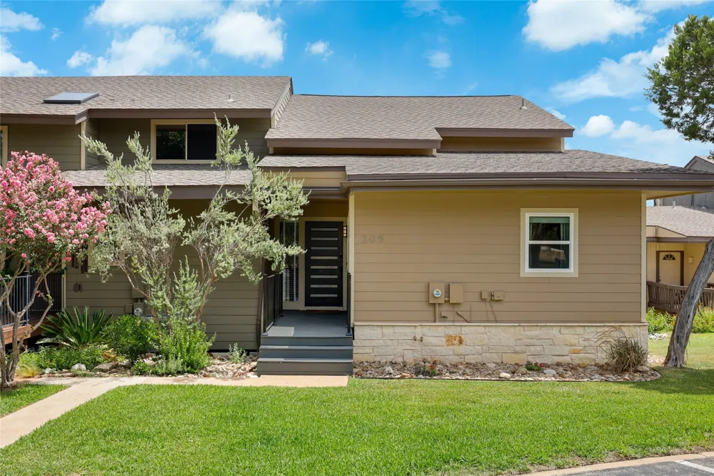 205 Venture Boulevard S Leander, TX 78645