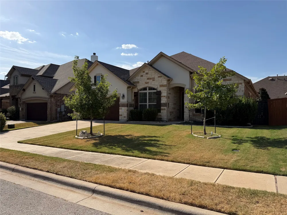 104 Canyon Lake Lane Georgetown, TX 78628