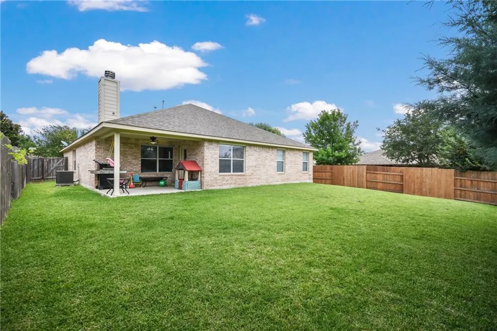 4490 Heritage Well Lane Round Rock, TX 78665