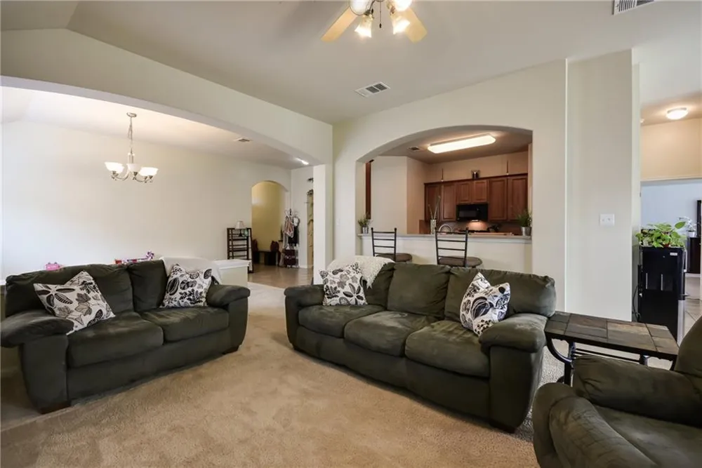 4490 Heritage Well Lane Round Rock, TX 78665