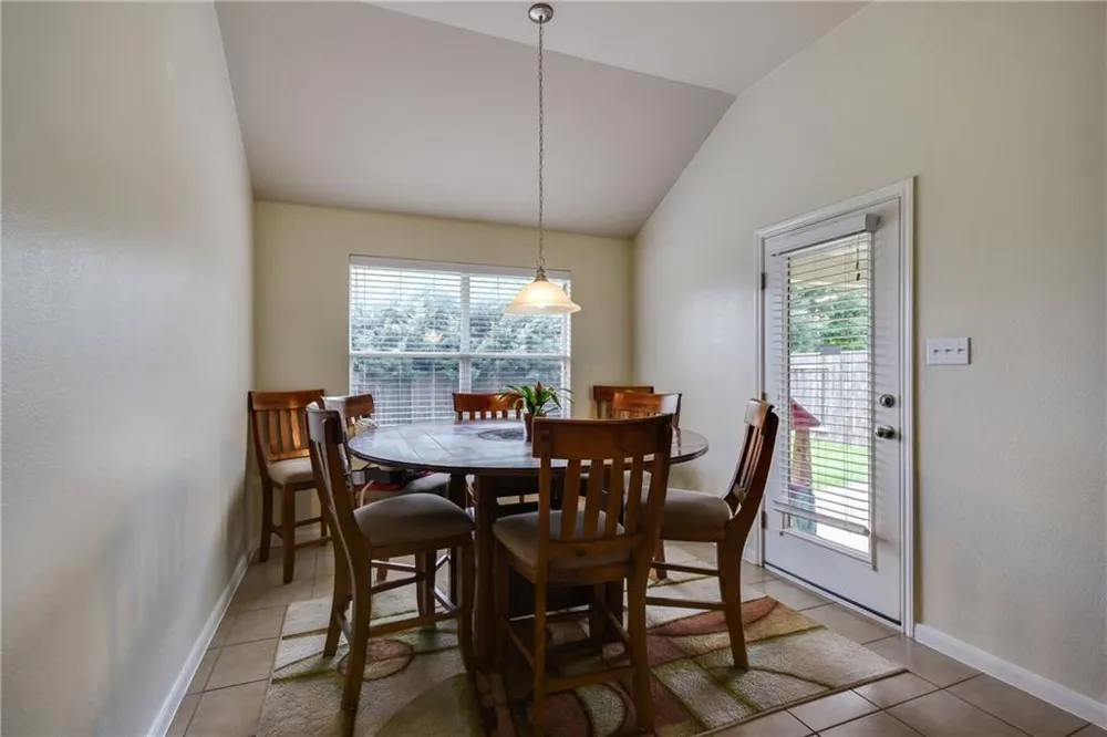 4490 Heritage Well Lane Round Rock, TX 78665