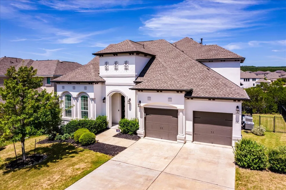 1725 Sunset Vista Cove Leander, TX 78641