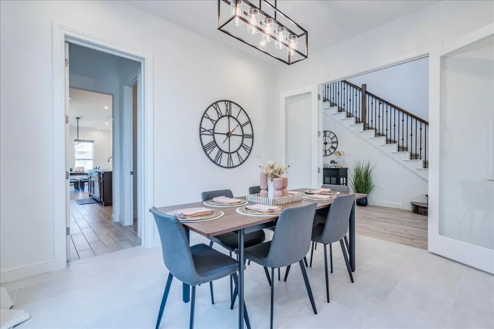 1725 Sunset Vista Cove Leander, TX 78641