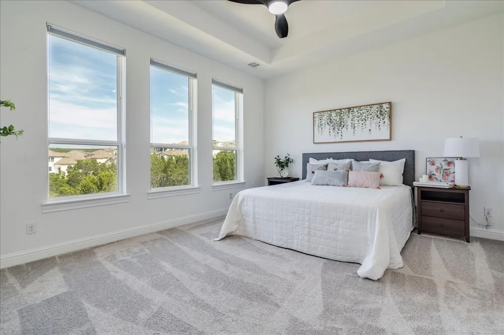 1725 Sunset Vista Cove Leander, TX 78641