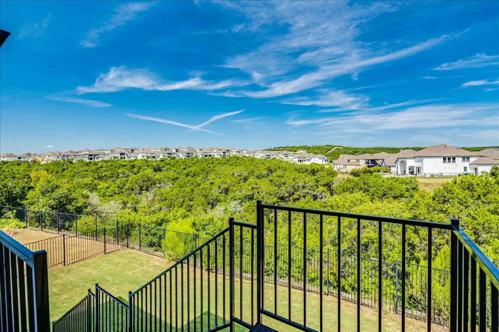 1725 Sunset Vista Cove Leander, TX 78641