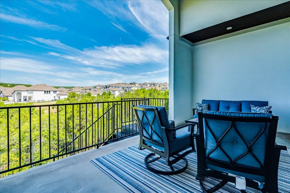 1725 Sunset Vista Cove Leander, TX 78641