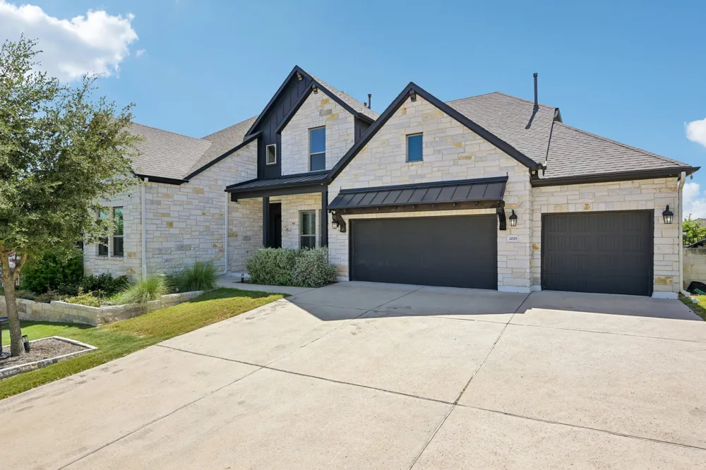 2029 Murano Lane Leander, TX 78641