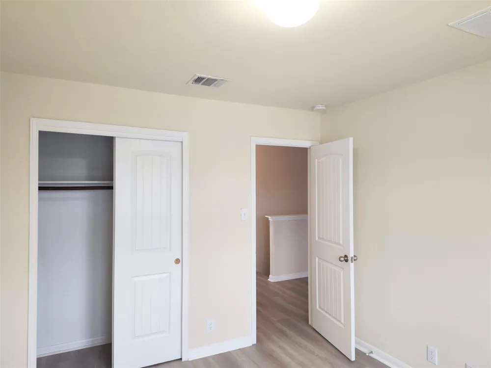 103 Hawkins Court Hutto, TX 78634