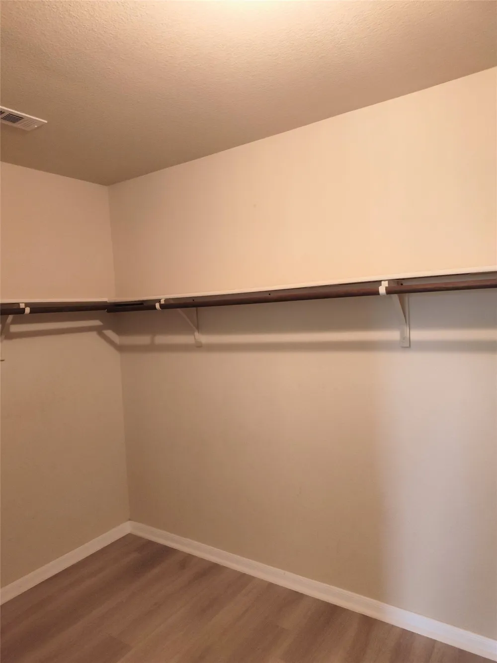 103 Hawkins Court Hutto, TX 78634