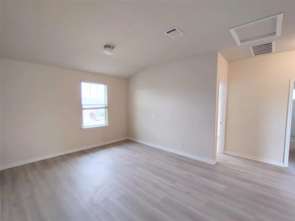 103 Hawkins Court Hutto, TX 78634