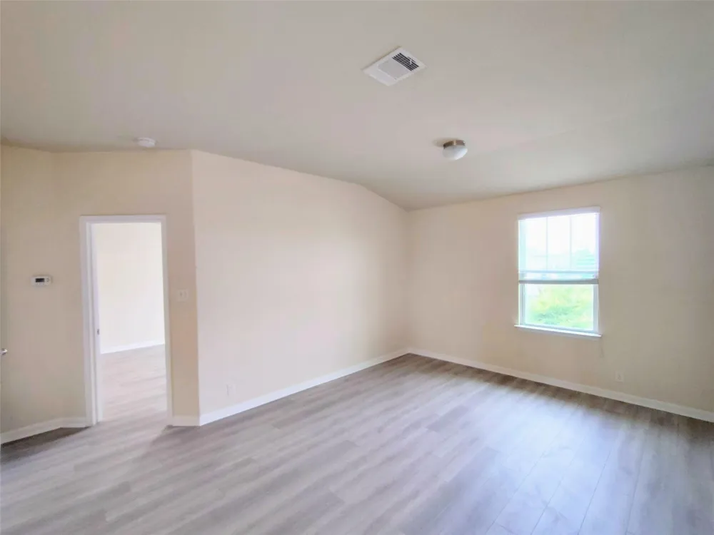 103 Hawkins Court Hutto, TX 78634
